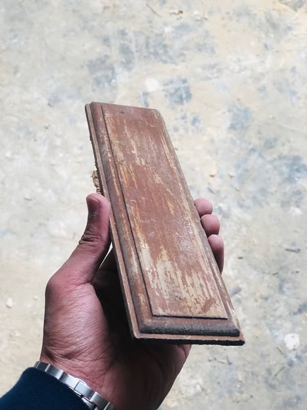 DIAR WOODEN 3