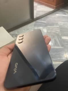 vivo y 100