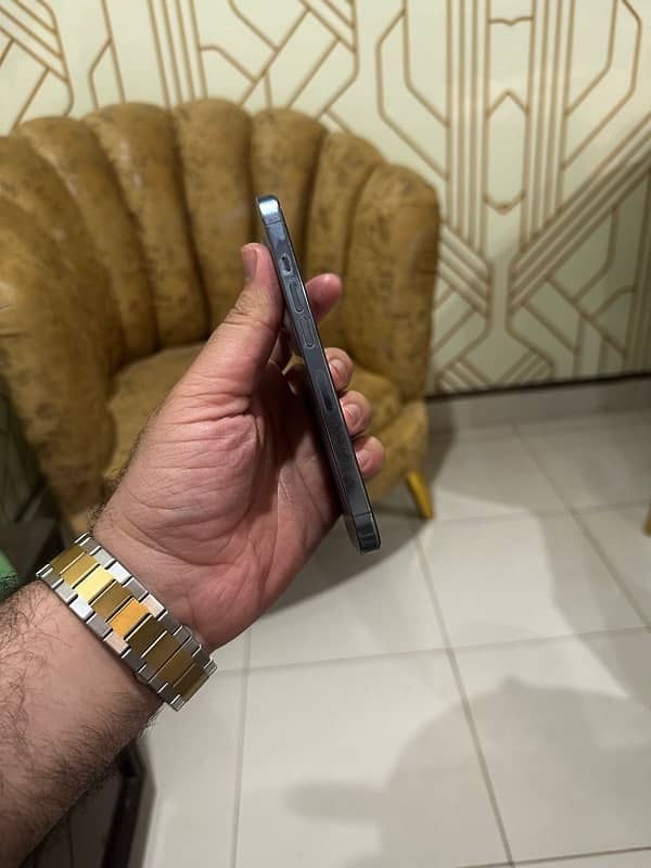 iPhone 13 Pro 256GB Sierra Blue PTA Approved 2