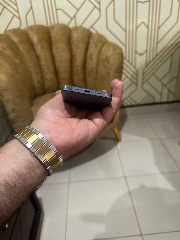 iPhone 13 Pro 256GB Sierra Blue PTA Approved 3