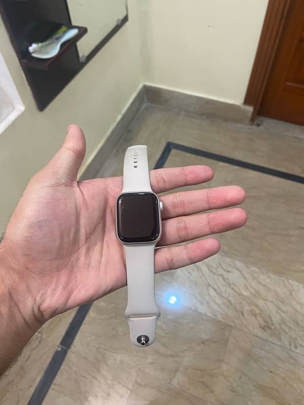 Apple watch 7 series 1