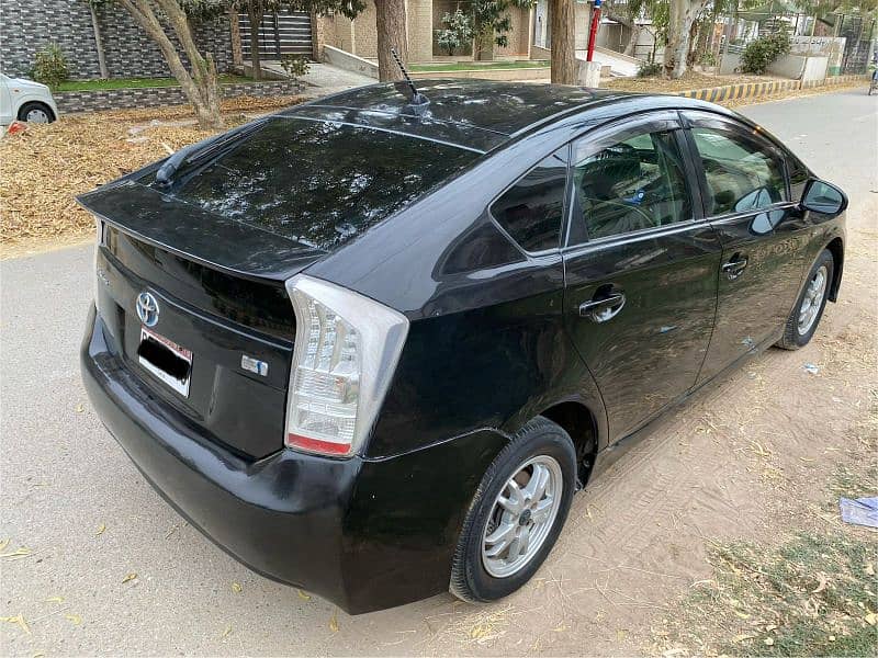 Toyota Prius 2011 2