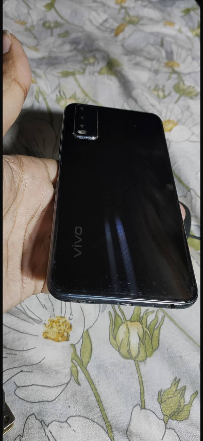 Vivo Y20 7