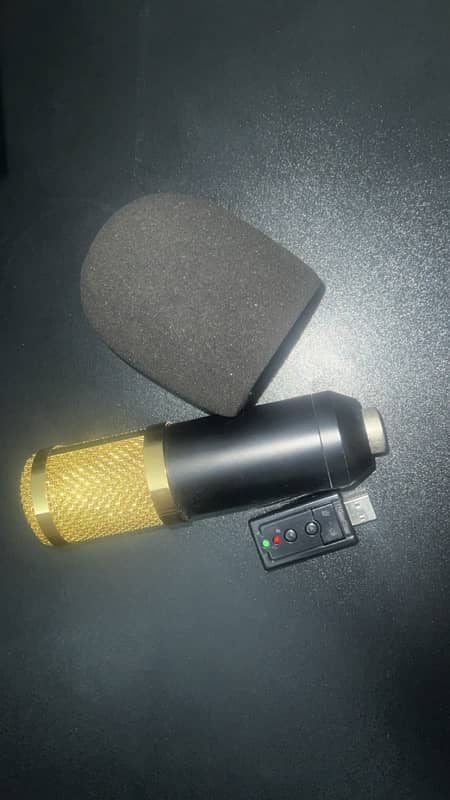 BM800 MIC WITH CARD 0