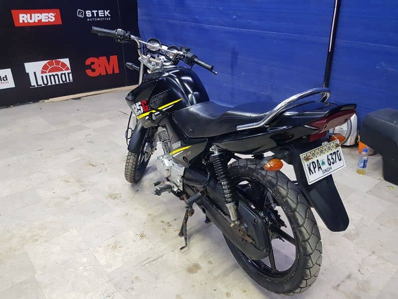 Yamaha YBR 125g 1