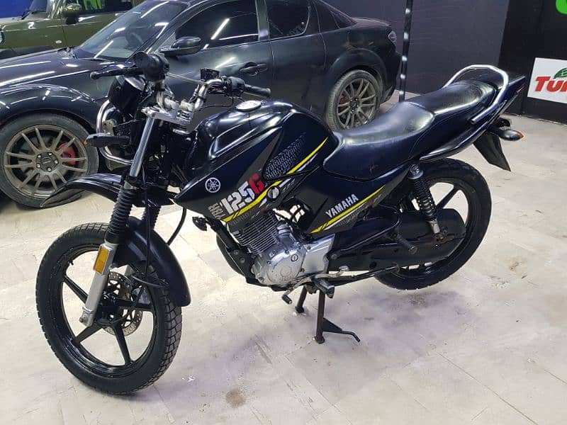 Yamaha YBR 125g 2