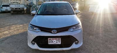 Toyota Corolla Axio 2016