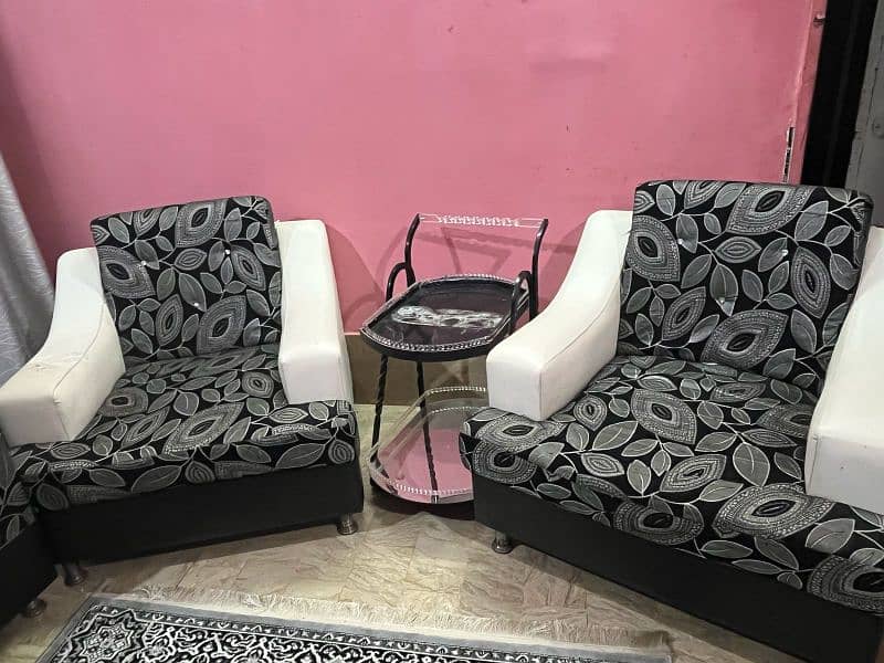 5seater sofa set and curtains 1