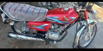 Honda 125 24 model red in latest serial number for good condition