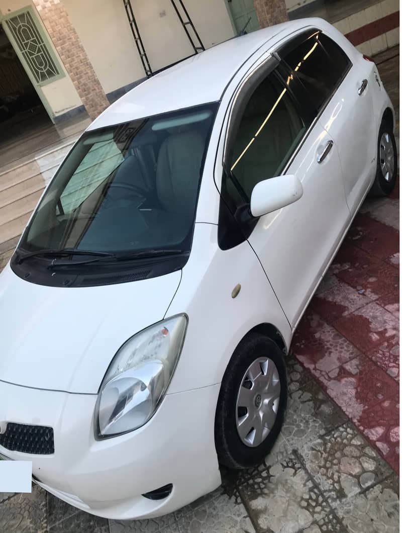 Toyota Vitz 2013 8