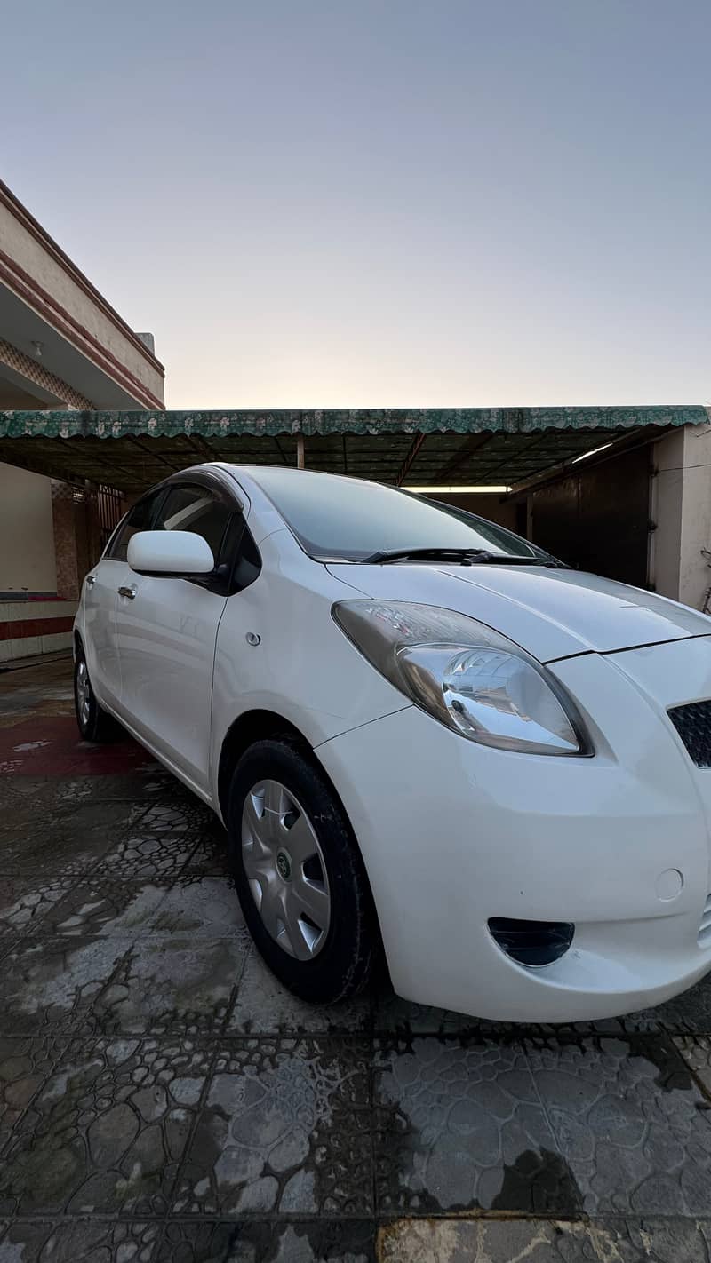 Toyota Vitz 2013 12