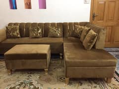 L shape sofa for sale (Almost new)