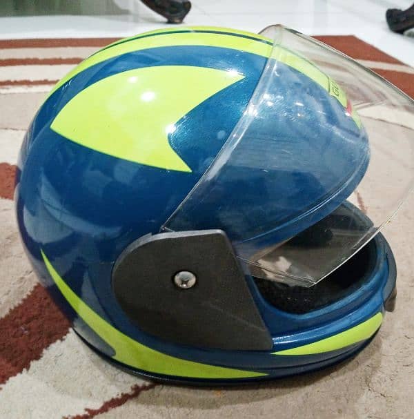 Helmet almost new 5