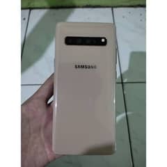 Samsung Galaxy S10 5G 8GB / 256GB