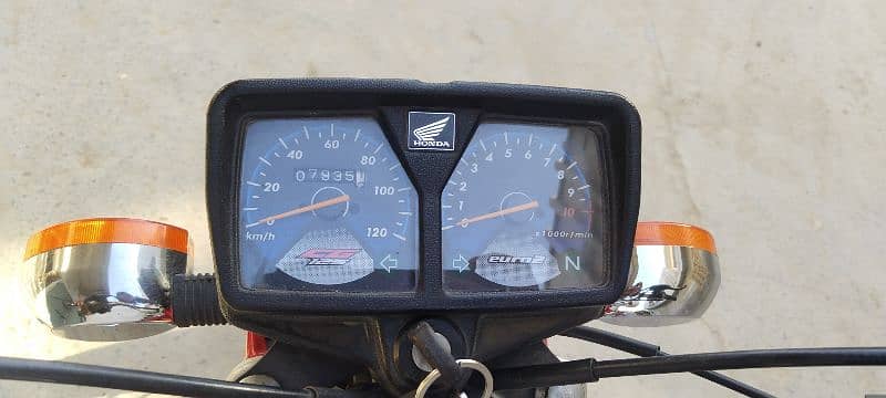 Honda 125 2023 3