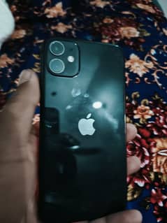 I phone 11 64 gb 10 by 9 82 betry helth fu