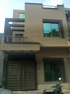 3 Marla double stories house for sale