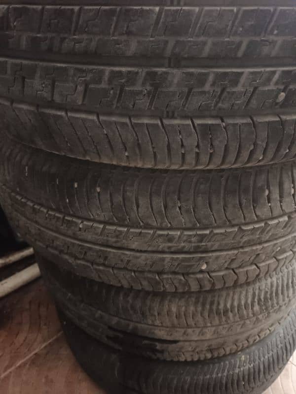 Tyres corolla 4