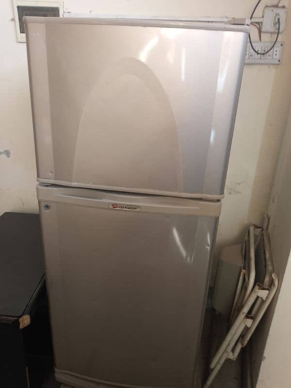 Dawlance refrigerator model 2018 medium size 1