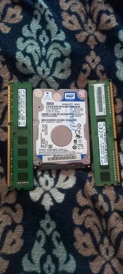 4+4 GB RAM ; 500GB HARD