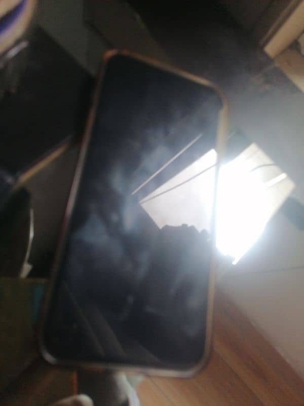 i phone 15 pro max 10/10condition b. h 90 0