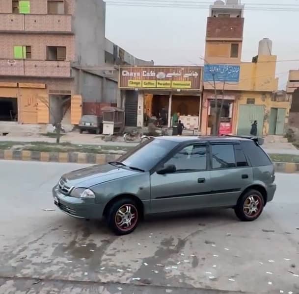 Suzuki Cultus 2012 4