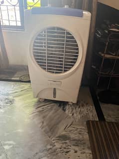 Boss room cooler is available for sale