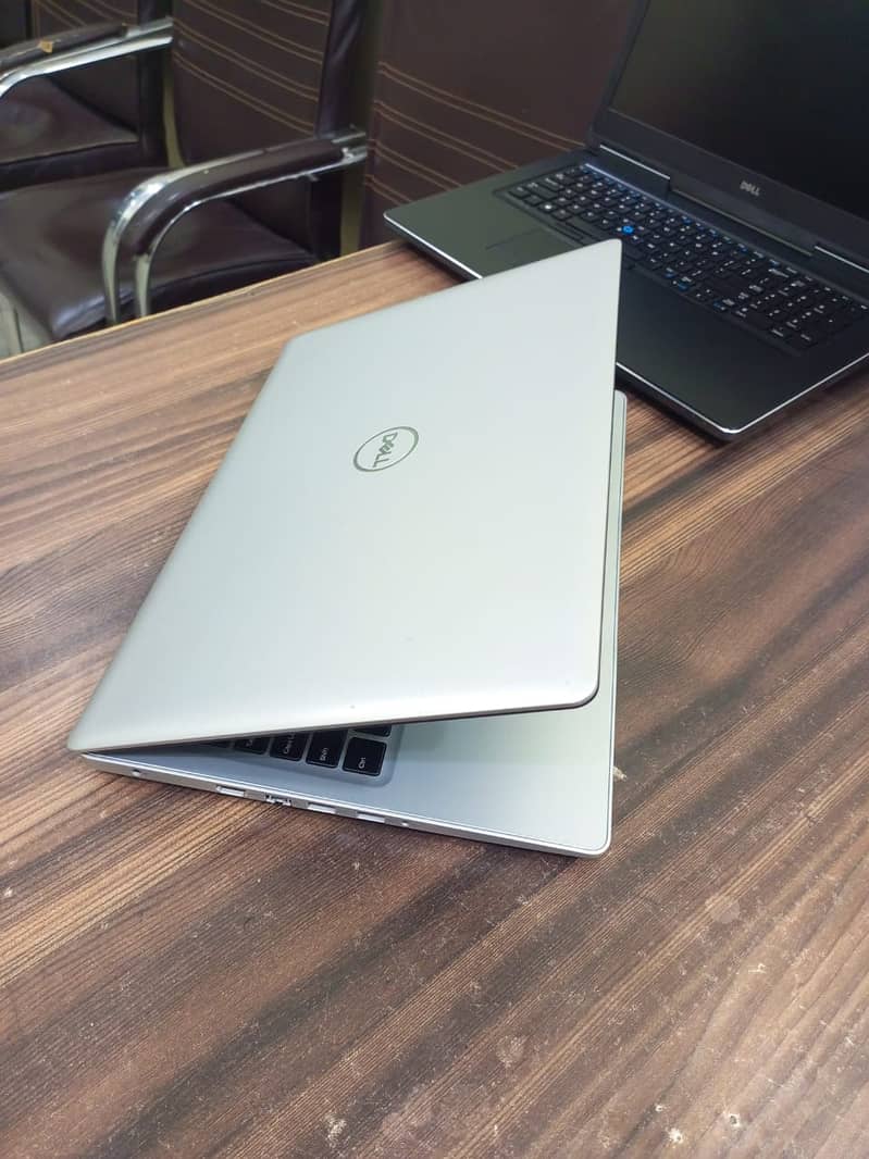 Dell Inspiron 15 5570 Core i7 8th Gen 8GB/256GB SSD COD available 0