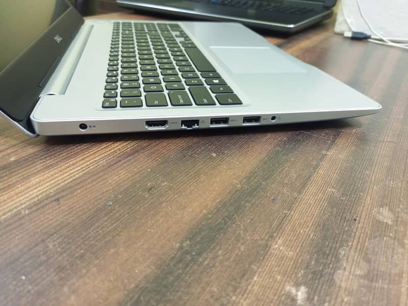 Dell Inspiron 15 5570 Core i7 8th Gen 8GB/256GB SSD COD available 17