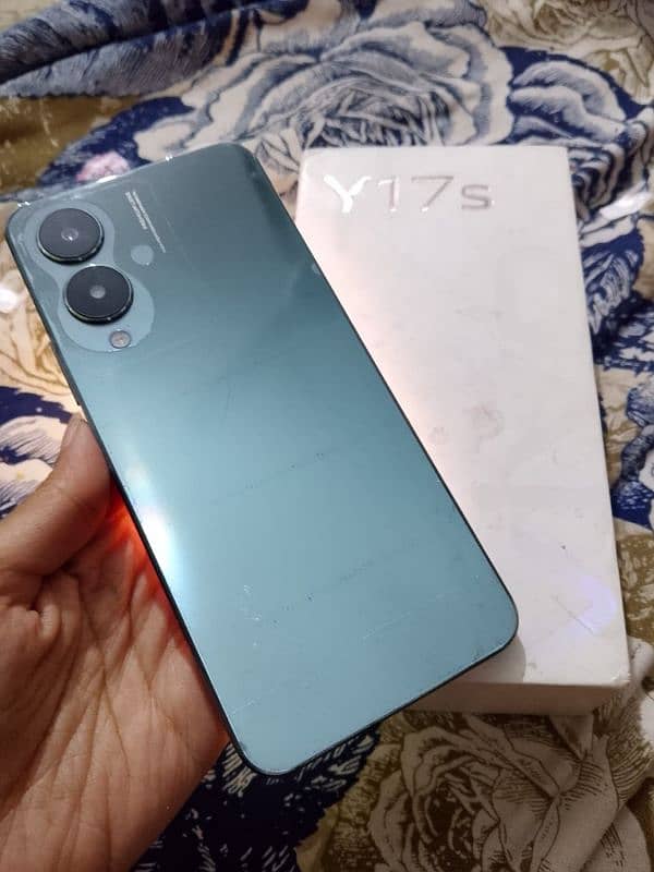 Vivo Y 17 S with Box 1