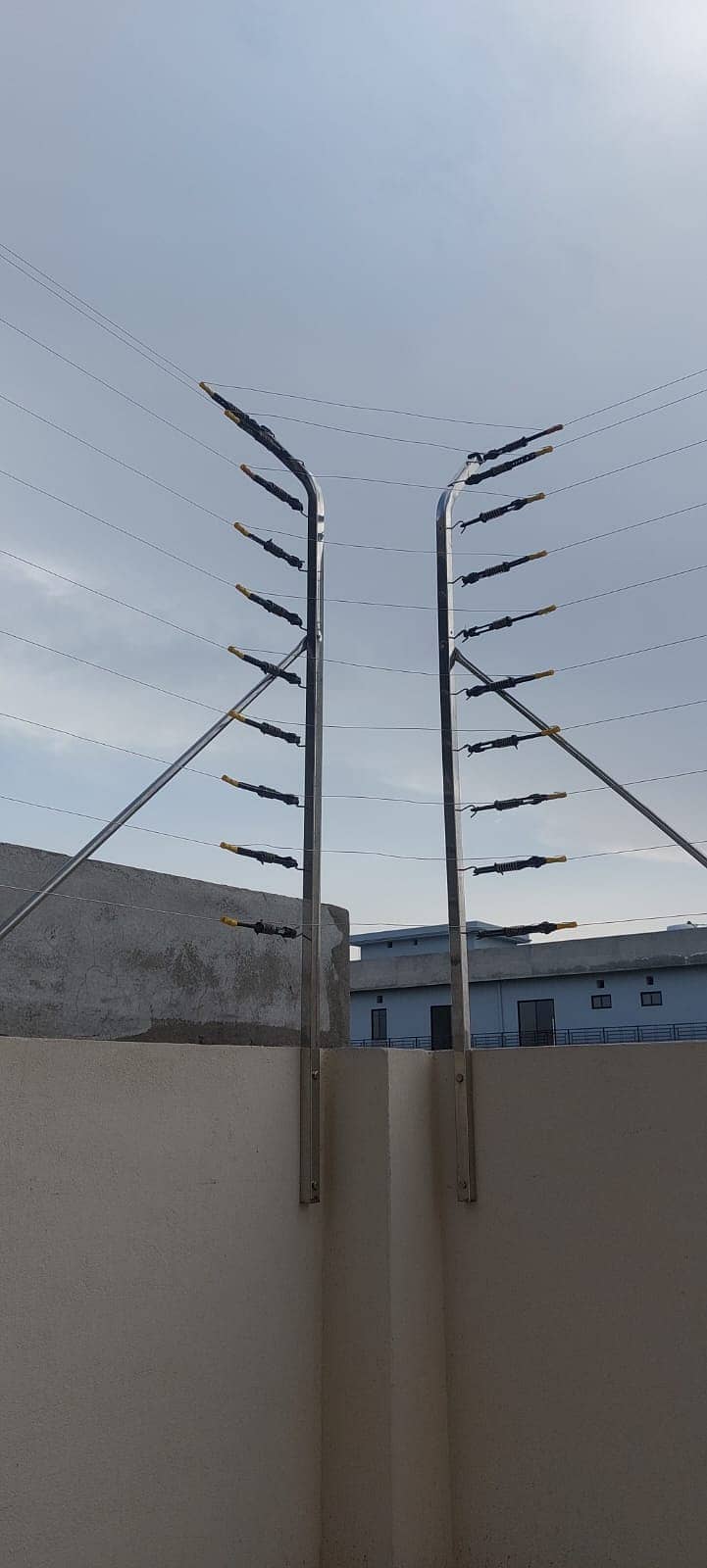 fence/ Wire/ Electric fence/ home security fence/ fence material 13