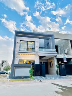 5 Marla Brand new House For Sale nishter extenshion block |Bahria Town lahore