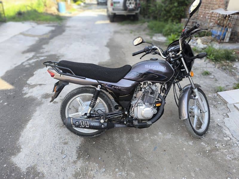 Suzuki GD 110s 2