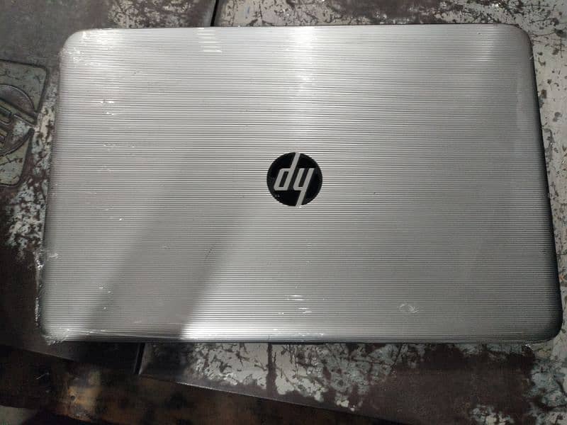 Hp i5 6th generation 4GB ram /500Gb herd 2