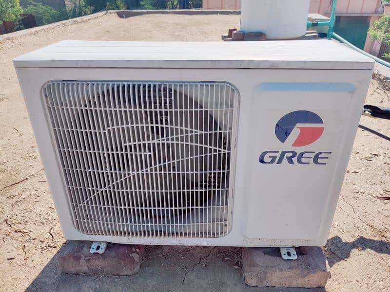 1 Ton gree ac 1