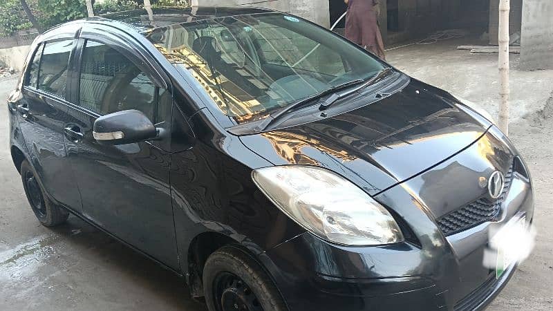 Toyota Vitz 2010 2