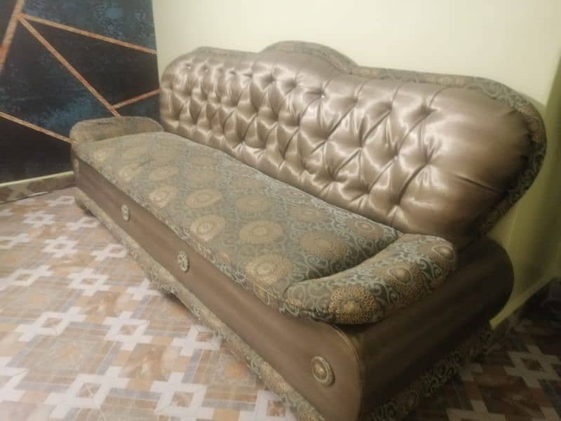 7 SEATER SOFA 1