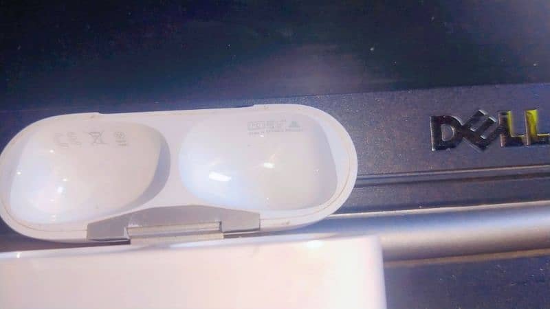 Apple Iphone Air Buds 4