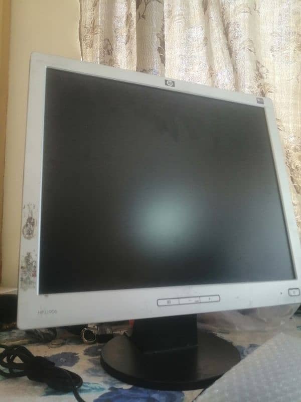 Core i5 6th Gen | 8 Gb Ram | 128 + 1024 Storage | 2 Gb Graphics Card 1