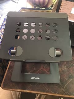 Amaze laptop metel stand