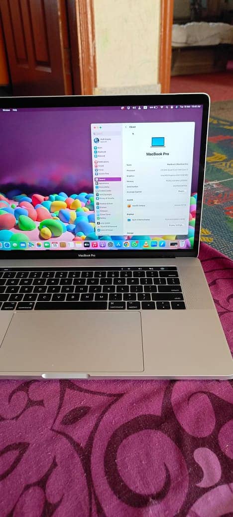 MacBook Pro 2017 Core i7 15.4-inch 10