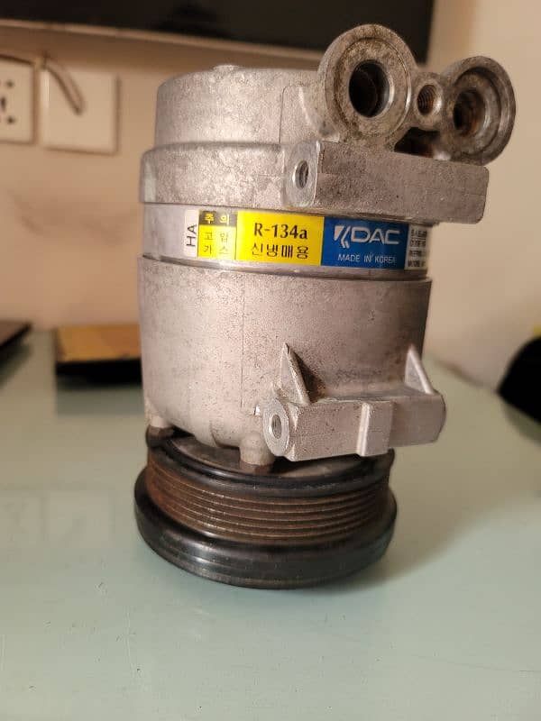 AC Compressor 0