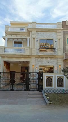 Luxury House Available For Sale In Aa Ext