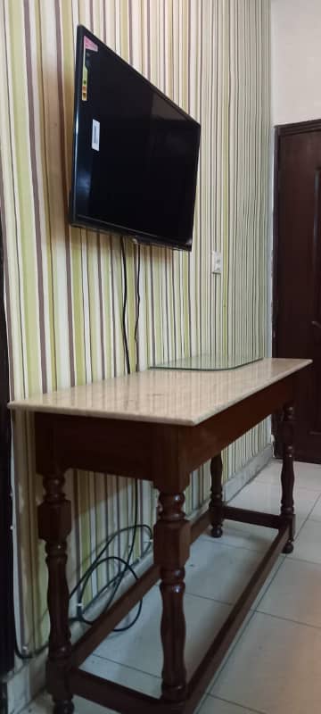 Furnished Room For Rent 24