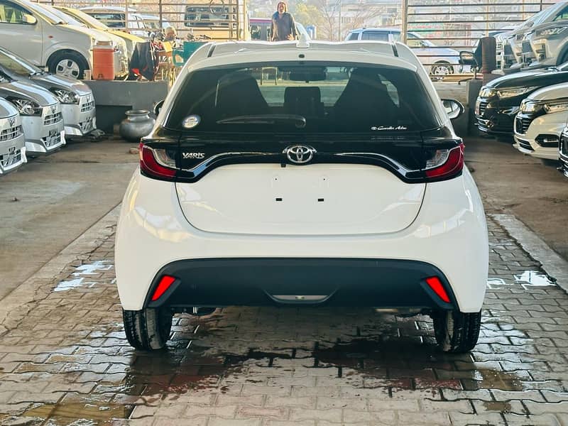 Toyota Yaris 2021 5