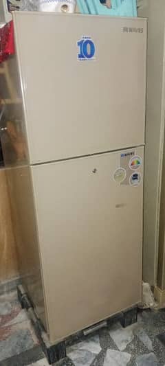 Vaves fridge For Sale