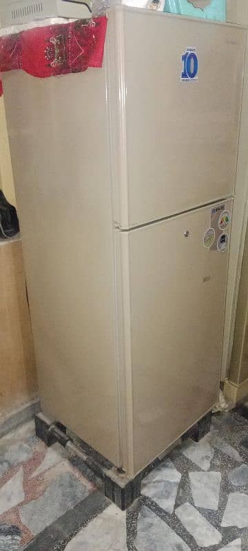 Vaves fridge For Sale 3