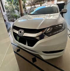 Honda Vezel Z package 2015 Model/2015 Register