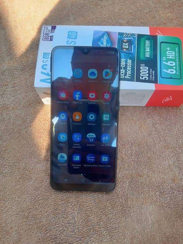 Samsung Galaxy A50 0