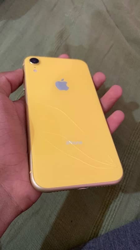 Iphone XR yellow Colour 7